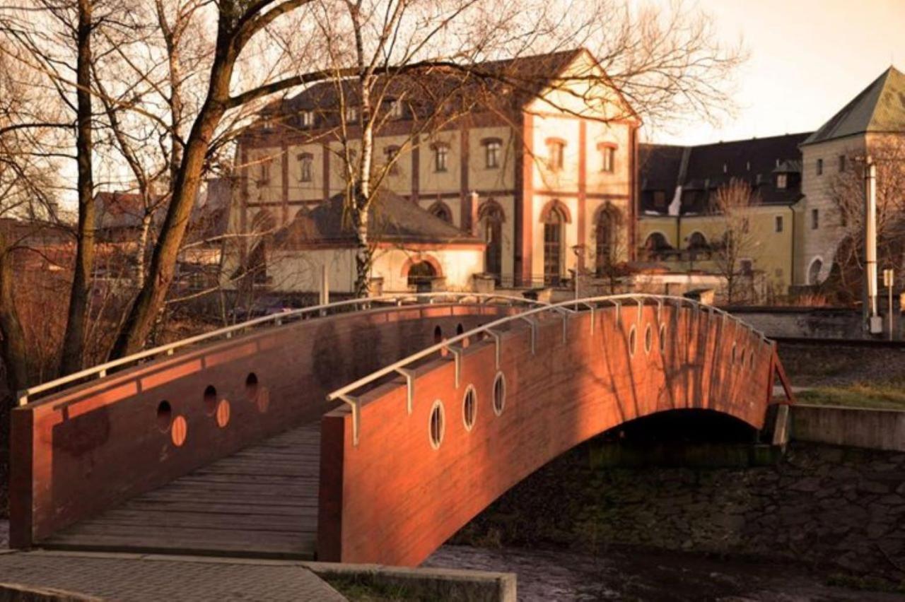 Penzion A Pivnice Varna Velka Bystrice Exterior photo