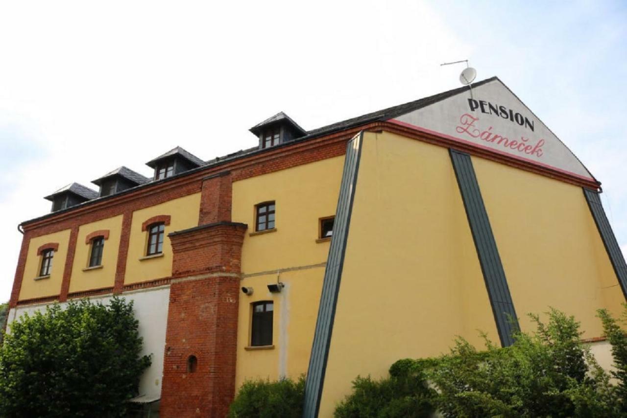Penzion A Pivnice Varna Velka Bystrice Exterior photo